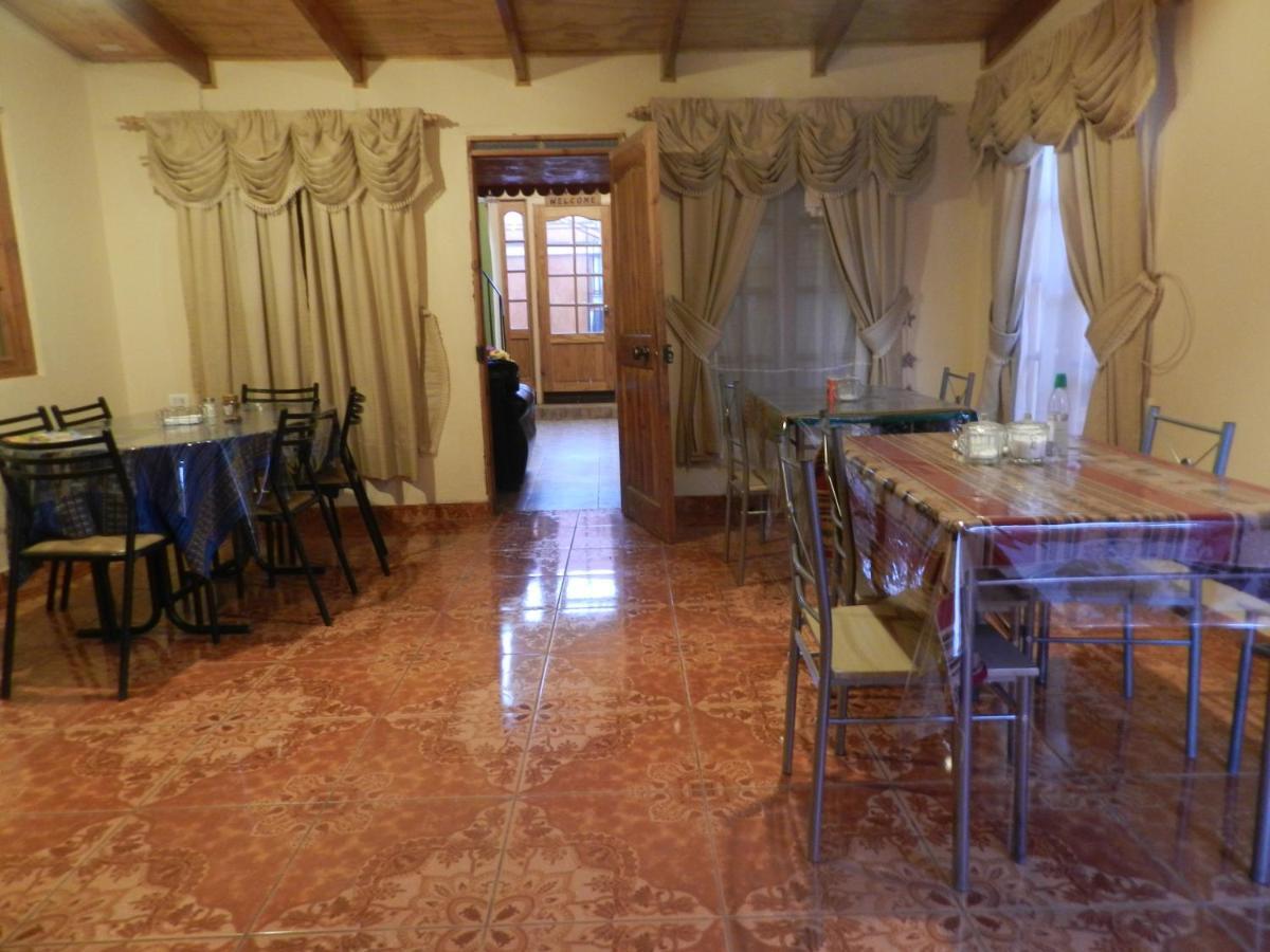 Hostal Illari Сан-Педро-де-Атакама Экстерьер фото